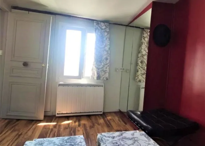 Id 342 - Montorgueil/ Rue Aboukir